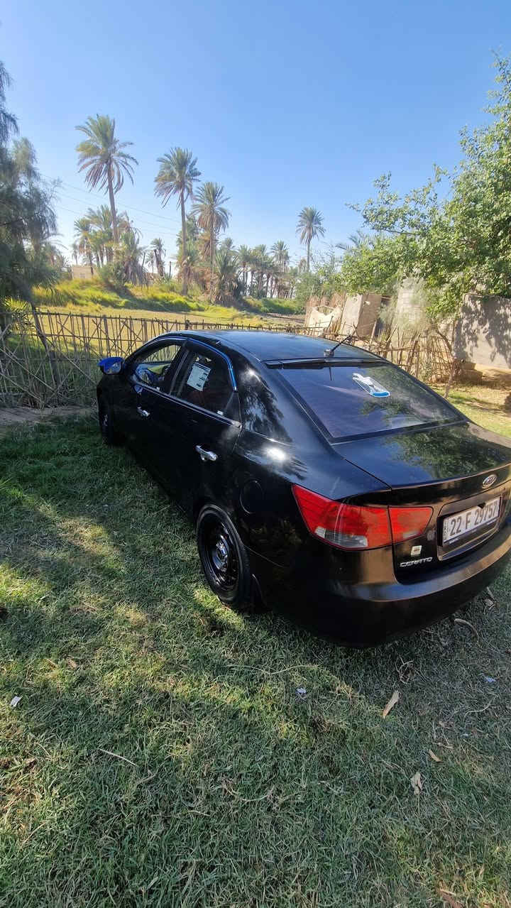 سيراتو ١٠ خليجي
مكينه كير حداديه جاهزه تخم تاير  تبريد منضومه جديده 
 شاشه كامره فتحه داخل لونين ارضيه جلد ٣ قطع رش بدون دواخل شرط السعر ٨٨ مجال قليل 
*********** غير متواجد فيس
