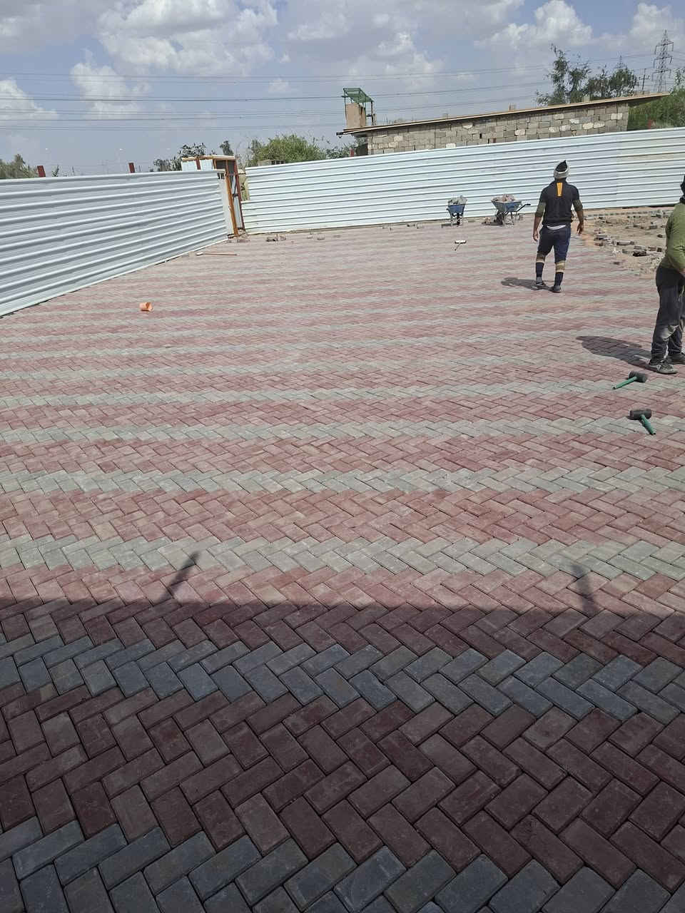 شغل مقرنص درجه وله نشتقل جميع المحافاضات ***********
