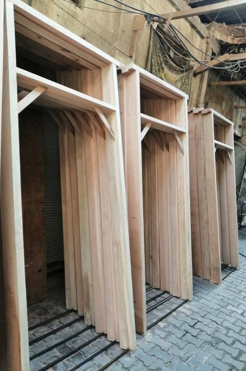 يسر مكتب السلطان ..

..ان يعلن عن اسعار مواد البناء بالكامل.. والبيع بنظام القسط.. لحاملي ماستر كارد الرافدين..
. وبدون مقدمه نعم بدون. مقدمه ..
جميع المواد خاظعه للفحص والدرجى الاوالى 
الاسعار..
الاسمن البازيان المقاوم 18 الف دينار للطن الواحد 

الطابوك الجمهوري الخالي من الاملاح قسط التك ال4000طابوكه 72 الف دينار للشهر الواحد ..

الابلوك شرط المكلاب ال 1000ابلوكه القسط الشهري 92الف دينار للشهر الواحد .

الشيش التسليح الدرجى اوالى قسط الشهري للطن الواحد 121 الف 

سعر السكس الرمل و الحصوا 
المفحوص القسط الشهري 49الف دينار ..

جميع المواد بالقسط وبدون مقدمه لمدة عشره اشهر فقط 

للاستفسار الاتصال على الارقام التاليه 
***********
***********
العنوان ..الصويره شارع السبيس مجاور حسينية الزهراء 
مكتب السلطان للاقساط
