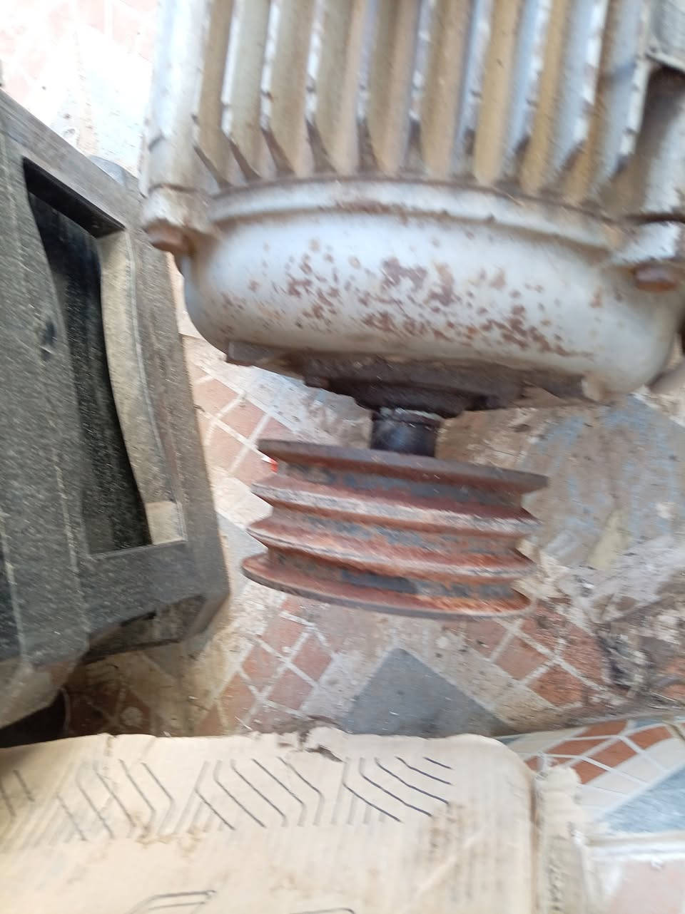 ماطور ثري فيز
20حصان
شغال
شرط الفحص
مال مؤسسة (اصلي)
السعر 10اوراق (ميلون ونص)
***********
