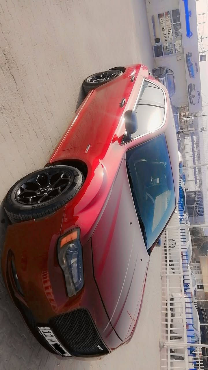 سلام عليكم كرايسلر للبيع موديل 2014اصل اصل رقم بغدادابسمي تحويل ثاني يوم   المواصفات تو ويل بصمه ابوابب
شاشه كبيره

كامره خلفيه

تحكم ستيرن

تبريد قطعتين

نظام سكيورتي

مكينه 6 سلندر 3600

كشن جلد كهرباء تدفئة

وباقي المواصفات معروفه سيارة نظيفة وجاهزة

حداديه

تبريد تدفئه تخم تاير كير طياره العنوان نجف الاشرف

و لباقي تفاصيل  شراي اتصل ***********
