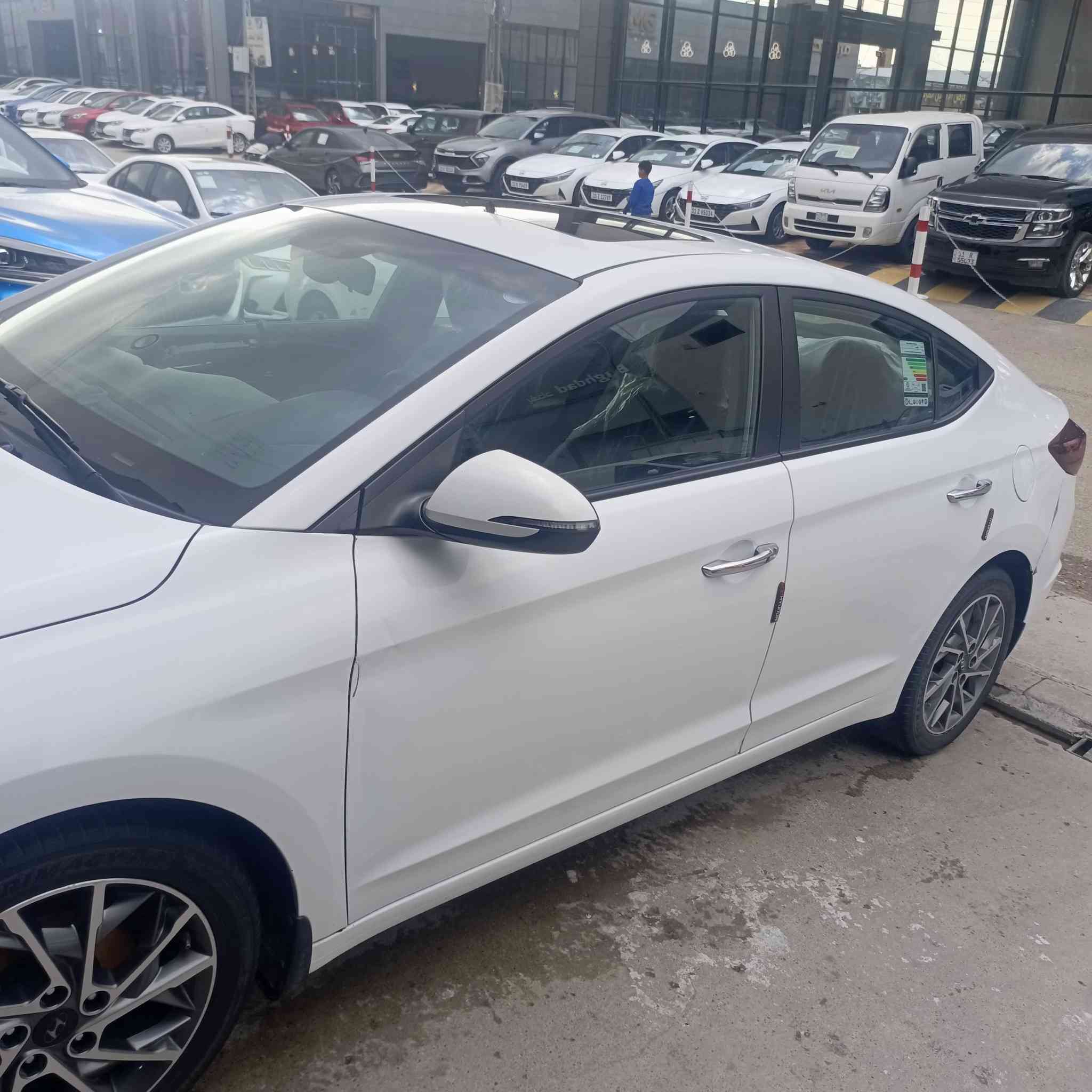 سلام عليكم النترا خليجي موديل 2020 فول مواصفات للبيع السعر 140$        للاستفسار الاتصال فقط ***********
