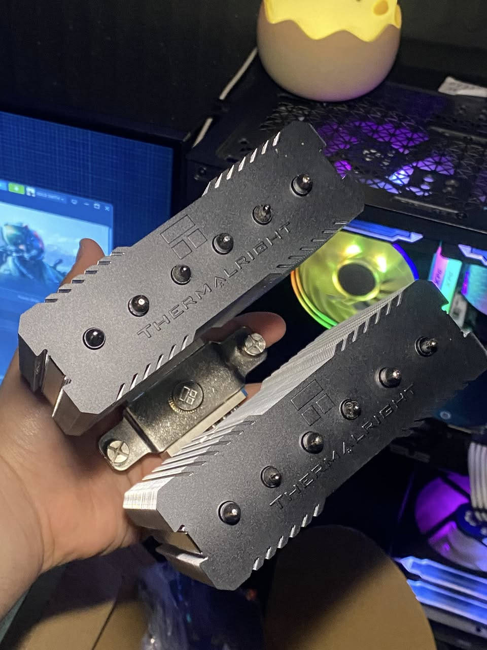 مبرد هوائي
مبرد راقي كلش مراوح شبه صامته اقوى من بعض المبردات  المائي واقتصادي بسحب الواطيه ويسويلك المعالج ثلج 🙂

سعره 55 الف 

مكاني بغداد


**إذا كنت صاحب هذا الإعلان وتريد حذفه لأي سبب، رجاءا أرسل رسالة إلى الدعم الفني**