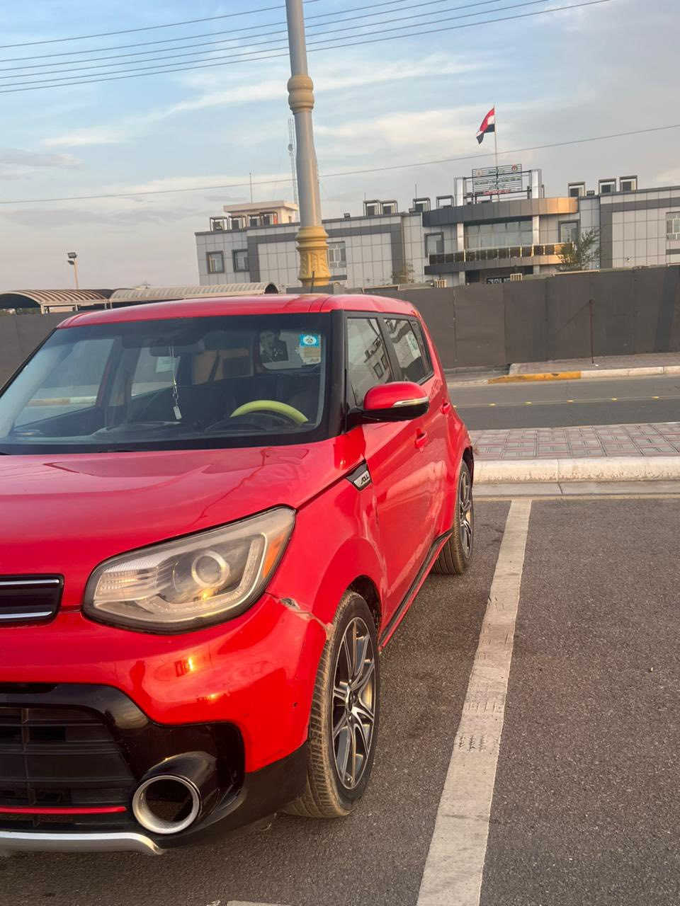 السلام عليكم كيا صول موديل 18 للبيع او مرواس نص فول الضرر 4 قطع صبغ بدون تبديل حداديه جديده ستوني شادهه هزه جديده السياره جاهزه ونضيفه عوزهه ترتيبات بسيطه كلش السعر 110 وبيهه مجال بسيط جدا للشراي للتواصل ***********
