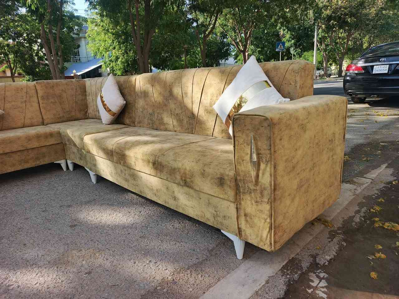 10نە فە ری لۆک لۆکە بە لۆکی ماوە
نرخی تە نها 180هە زارە
ماڵ بۆ کە س دانانیم هە رکە س زوو هات پیرۆزی بیت
ژ.م***********
شوین.کە لار
