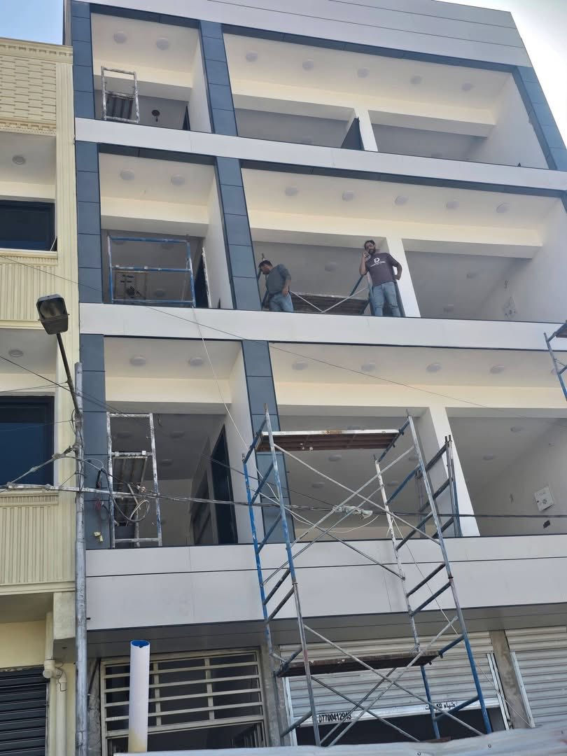 👷‍♂️البركة للالمنيوم 👷‍♂️ 

 ✅تنفيذ اعمال واجهات الزجاج الحديث كيرتن وول

✅واعمال البورسلاين للواجهات والفرونتك الميكانيكي
 
✅واعمال السكايلايت الزجاج والديكورات الخارجيه والداخليه 

مواصفات عالميه بأيادي احترافيه 📐
للاستفسار اكثر يرجى مراسله الصفحة 
او الاتصال بالارقام التاليه 
***********
***********
***********
