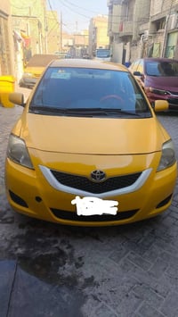 حياكم الله سياره كورلا يارس 2008 رقم السياره بغداد سعر السياره 65 وبيه...