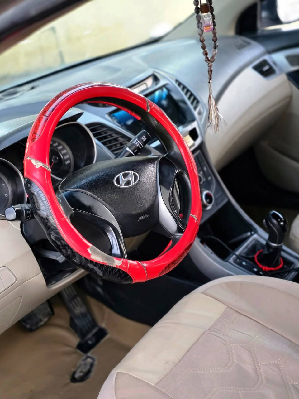 النترا 2014 خليجي رقم قادسية سنوية مجددة مداور ثاني يوم مكينه 1800 محرك كير حداديه تبريد تخم تاير كله مكفول كهربائياته كله شغاله السياره جاهزه مابيه كل نقص مالت جناي السعر 110 وبيه مجال رقم الهاتف *********** مكاني بابل قضاء القاسم ناحية الطليعه متواجد عالخاص
