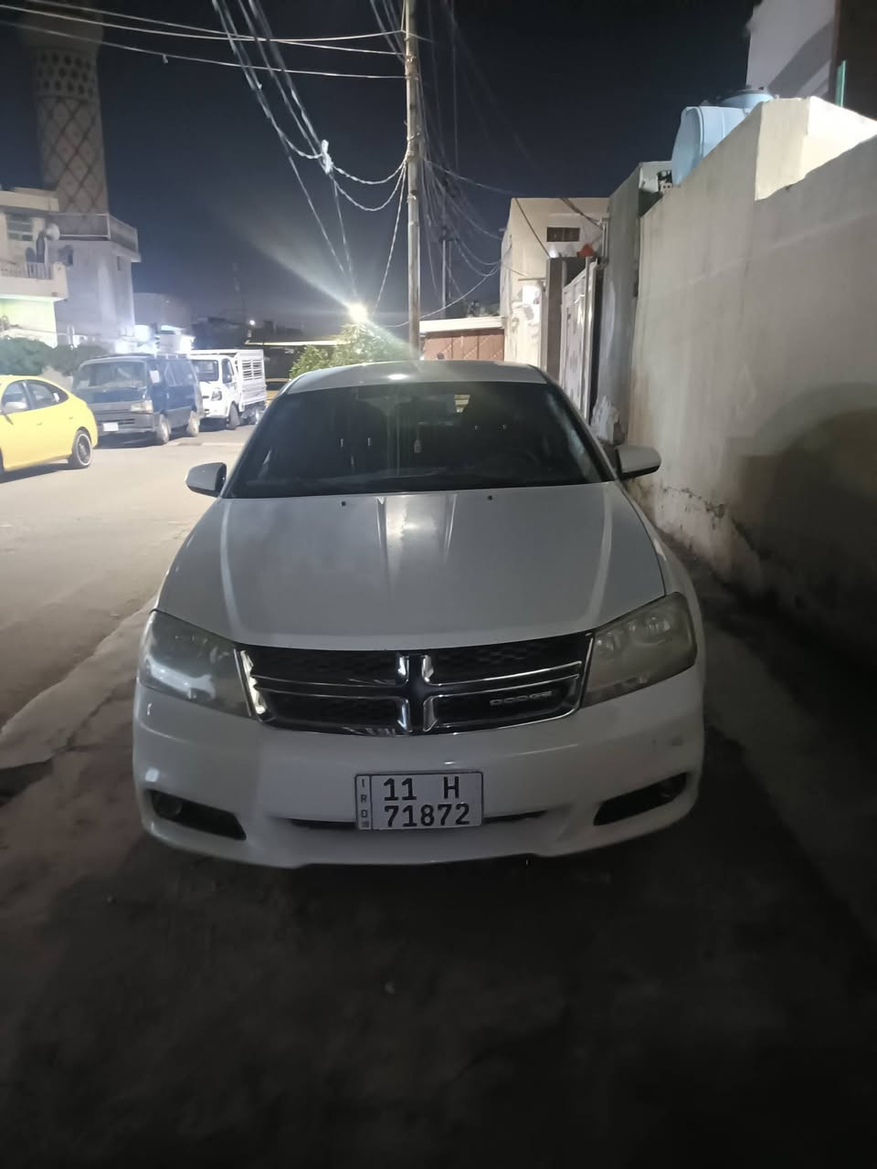 دوج افنجر 12
محرك 2400 
ماشيه 119
بدون حادث  صبغ اربع قطع 
بيها البنيد جارد 
كير نظيف 
محرك مفتوح ونظيف 
تبريد ثلج 
صدر امامي خلفي جديد
لايت زنون 
غرفتها كلش نظيفه 
باسمي تحويل ثاني يوم 
مكاني بغداد الامين الثانيه 
***********
السعر 83$
