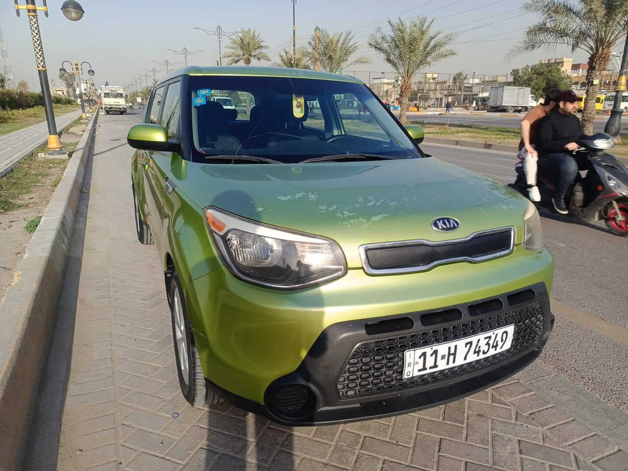 السلام عليكم
مكلف بنشر الشراي يتصل عرقم 
 كيا صوول 2016
لون مميز حادثه بابين جهت اليمنه مصلحات صابغين بيه صفحه كامله موحدين لون 
السعر 105 وبيه مجال قليل 
مكينه 1600 GDi
مكاني بغداد مدينه الصدر 
للستفسار ***********
