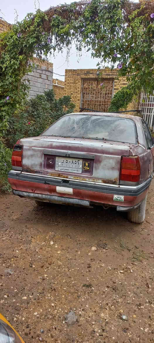 السلام عليكم 
اوبل للبيع السيارة متروكه صار فترة رقمها الماني قادسية السنويه بأسم صاحب السيارة سعرها 15 وبيها مجال مكان السيارة ديوانية مكلف بالنشر للاستفسار الاتصال ***********
