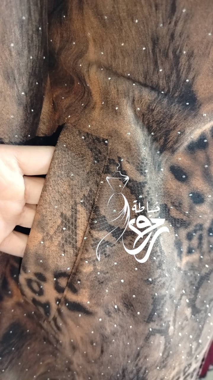 منشور شتوي متأخر  😁شوفولي هل الجمال وتفاصيلة حتى زبونتي مالحكت تكشخ بي شو صيف دخل عليه فجأة 🫣


**إذا كنت صاحب هذا الإعلان وتريد حذفه لأي سبب، رجاءا أرسل رسالة إلى الدعم الفني**