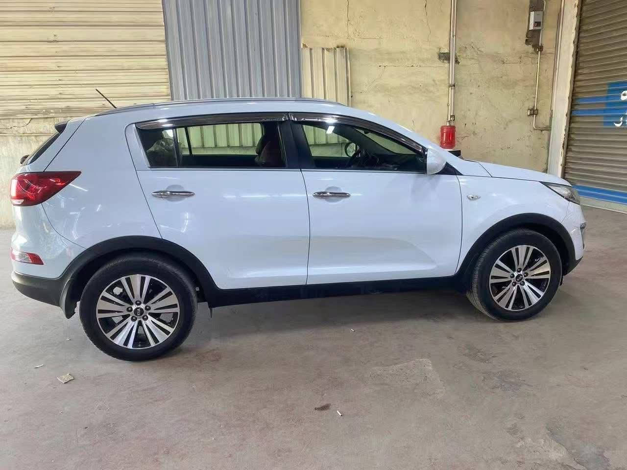 للبيع سبورتج 2015 رقم بغداد الجديد ، السياره جديده جداً مكفوله من الصبغ والبارد والطخة والفتح ،،،
 ماشيه 90 الف ، كشنات جلد تحكم استيرن ،لدات ، وجاهزه من كل شي تبريد حداديه محرك كير كله مكفول وجديد
السعر: 128 ورقه بيع مستعجل 

موبايل :‭‬ ***********
‬
سيد احمد
