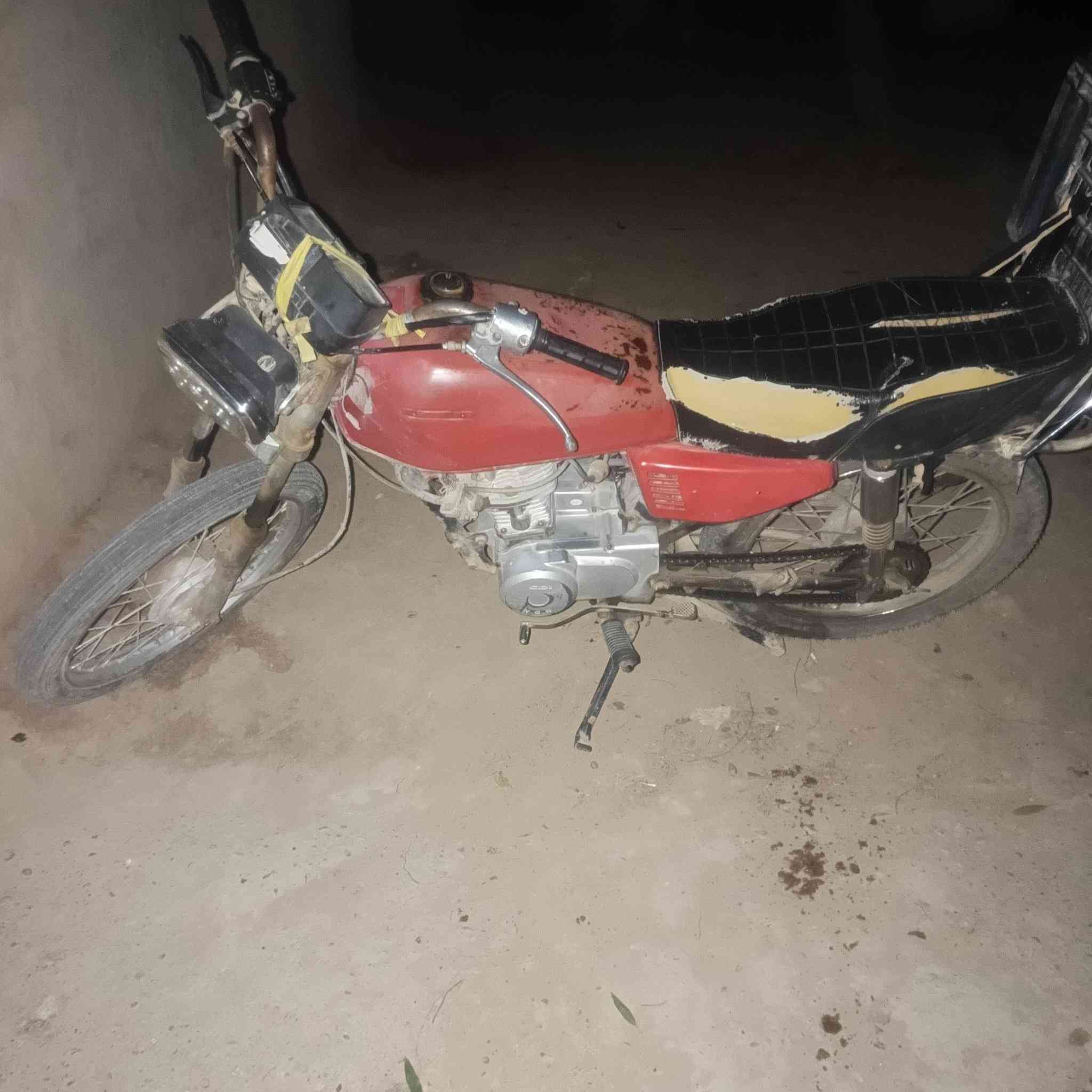 دراجه نامه باب اول  موديل 14 وراق كفاله سعر 550 وبيه مجال الشراي


**إذا كنت صاحب هذا الإعلان وتريد حذفه لأي سبب، رجاءا أرسل رسالة إلى الدعم الفني**