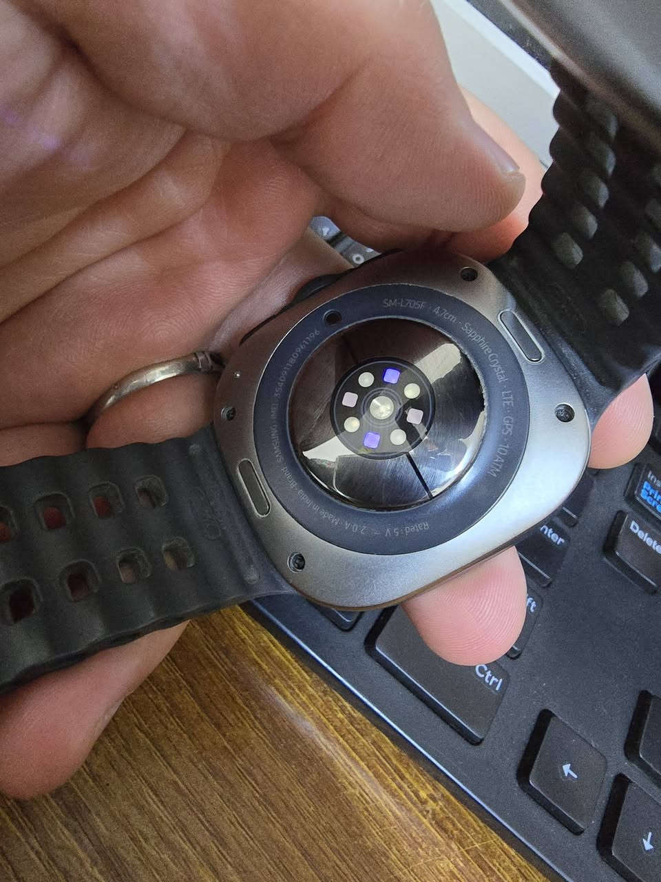 واتش الترا 2025 Watch Ultra 
السلام عليكم ساعة سامسونك أحدث إصدار واتش الترا 2025 القياس 47 استخدام 3 أشهر السعر 550 الف بيها مجال ان شاء الله و الساعة غنية عن التعريف شخط ما بيها
ضمان سنة المكان بغداد او سامراء للاستفسار اتصل ***********
