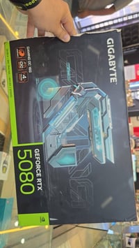 كرت شاشة RTX 5080 GIGABYTE GAMING OC مستعمل نضيف كل عالفحص بعده داخل ا...