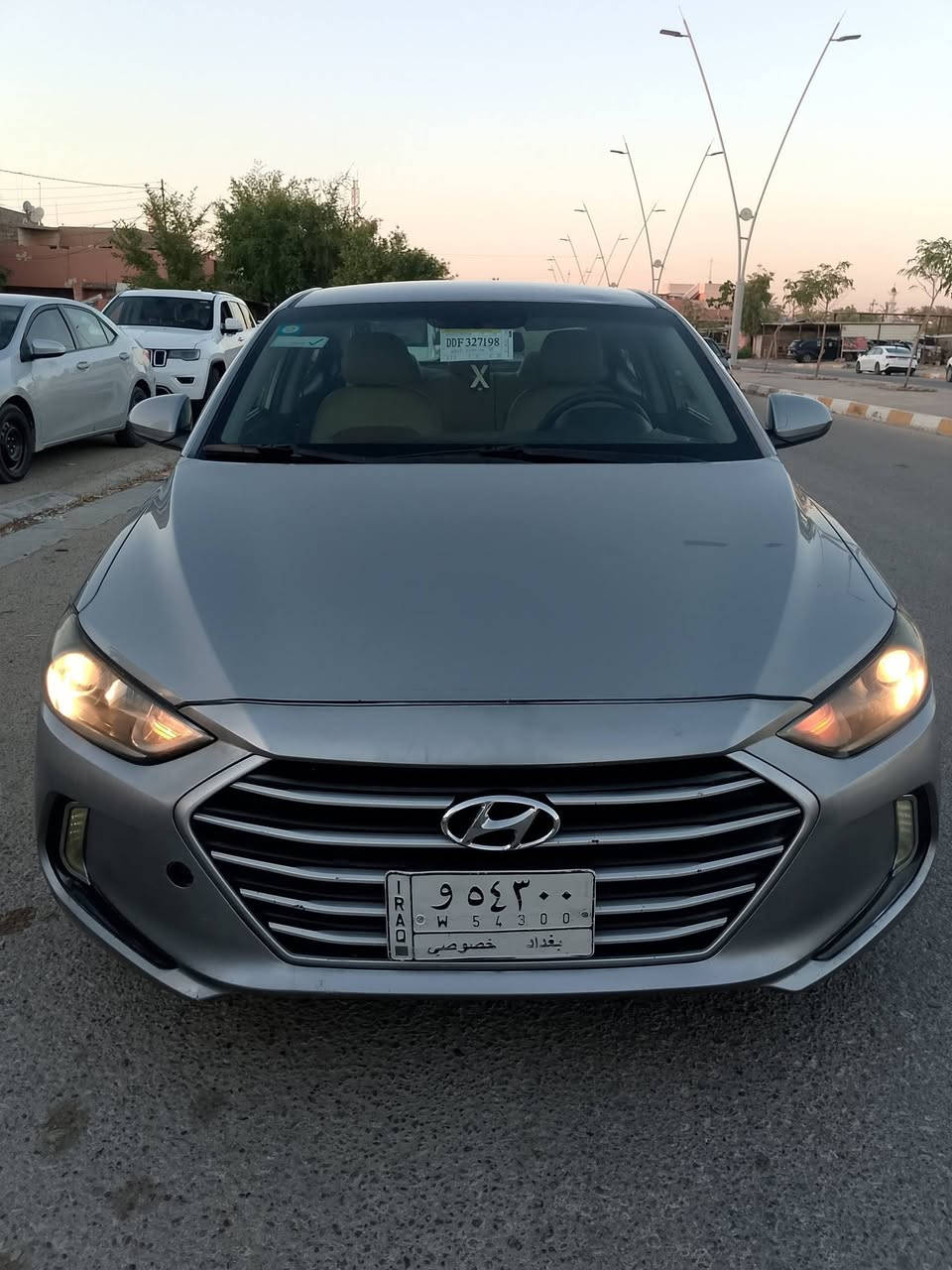 النترا 2017 امريكي رقم بغداد بيه صبغ الجاملغ الخلفي فقط والباقي مكفول ليبل واحد السياره محركه 2000 مفتوح بس جديد لاتنقيص ولاتبخير ولاصوت السعر 107 وبي مجال حق الجيه وسعره جدآ مناسب للاستفسار على *********** 
مكاني الانبار هيت زوية البونمر

