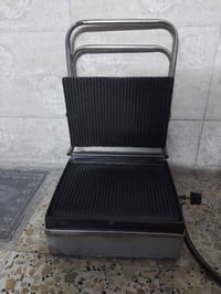 من رخصة الادمن المحترام عندي كابسة نضيفة وعل شغل للبيع السعر 75 بغداد ...