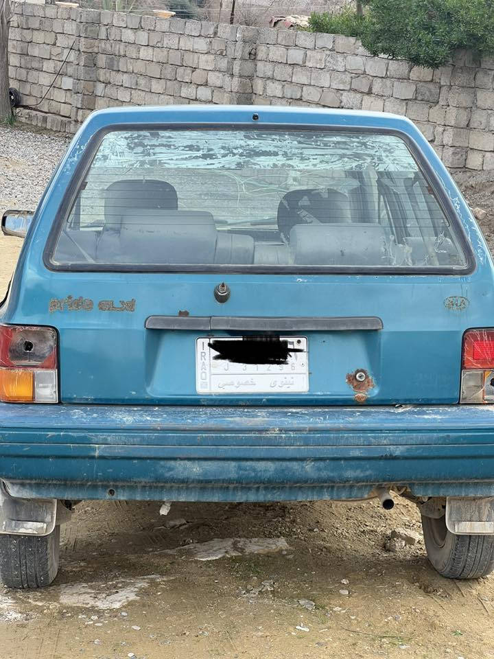 السلام عليكم
كيا برايد 

موديل 1996

(كير)

 شغاله كلشي مابيها تمشي 

يعوزها كهربائيات شوي 

من الاخير تصرف عليها 200

ترجع وضع شركه جوم امام كهرب

بيها بطاقه بانزين الجديده. رقم الماني سنويه 29

باسمي مكان جنوب الموصل 

السعر 18من تجي تشتريها تصير 17

***********
