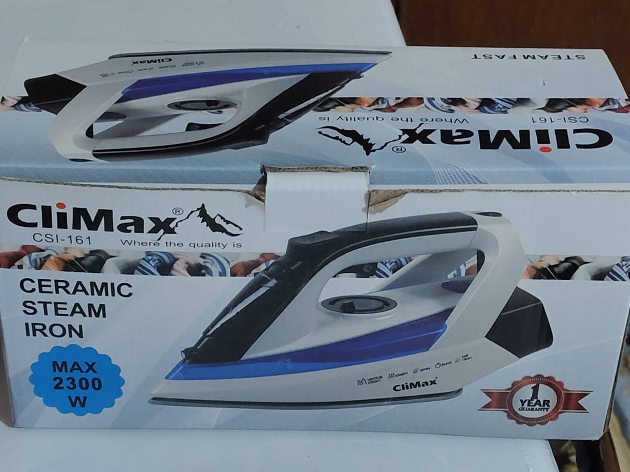 🔌 مكواة بخار Climax مستعملة – نظيفة وتشتغل تمام 🔥
مكواة بخار ماركة Climax، استعمال خفيف وحالتها ممتازة، ما بيها أي عطل وتشتغل 100%.
المواصفات:
⚡ قدرة عالية 2300 واط
💨 بخار قوي + بخار عمودي (Vertical Steam)
🚿 خاصية الرش (Spray)
🔥 تحكم بدرجة الحرارة
🧼 خاصية تنظيف ذاتي (Self Clean)
💧 خزان ماء شفاف
🧵 سلك قوي ومغلف قماش
👔 مناسبة لكل أنواع الملابس
السبب: عدم الحاجة
📦 مع الكرتون 
📍 السعر: 15 الف
📞 للتواصل: خاص / اتصال ***********
