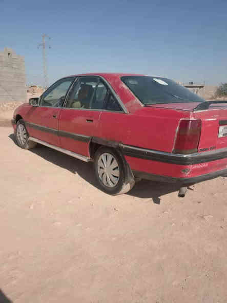 بسم الله
وميكه حديده موديل 93 سياره جاهزه محرك وكير كل جديده السعر 
8 ورقات
رقمي ***********
