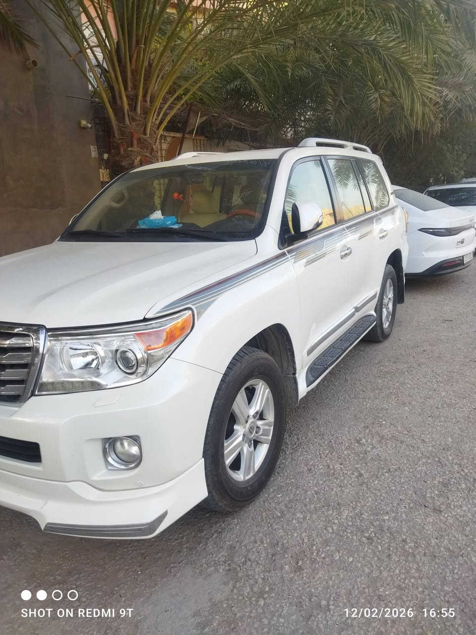 لاندگروز 2014  ابيض 
8 سلندر  لمتد اديشن
العداد حقيقي 121 الف كيلومتر 
بدون حادث بدون  تبديل
 عدى تكحيلات بسيطة 
كامل مواصفات لاندگروز 
فتحة سقف .. تشغيل عن بعد .. مرايات شفط قلاب
المحرك والگير  بدون فتح بدون تصليح  بحالة ممتازة
رقم بغداد مشروع وطني وسنوية نافذة


**إذا كنت صاحب هذا الإعلان وتريد حذفه لأي سبب، رجاءا أرسل رسالة إلى الدعم الفني**