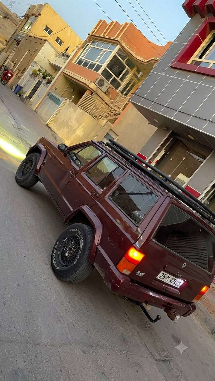 جیب چیروکی 1988
تبرید 
عام صبخ بو جوانی 
سیسته م غاز و بنزین 
مکینه و گیر بلاد 
رقم کرکوک مشروع وطنی باسمی 
به ناو خومانه تاکو 2030
چوار تایه تازه 
بی نوقسانی شوین که لار سعر 40مجال 
*********** گورینه وه ناکه م السليمانية, العراق
