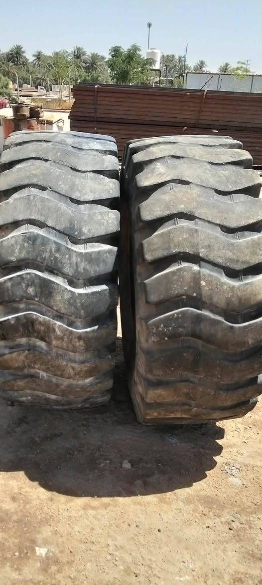 تايرات 80
السعر 700 وبيها مجال
حجم 20ونص على 25
نوع تايلندي 
عنوان النجف الكوفه 
للاستفسار الاتصال على الرقم ***********
