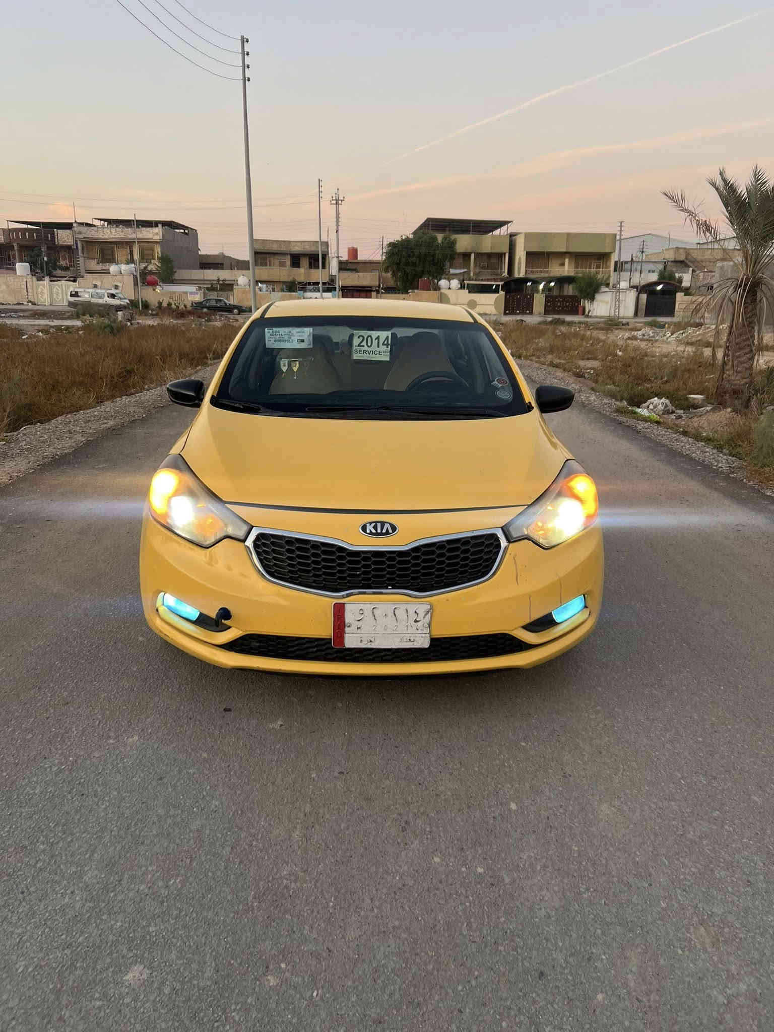 سلام عليكم كيا فورتي 2014 وارد امريكي حادثة جاملغ تبديل بدون دواخل
السيارة صبغة اولى مكينة 1800 دوش خير من الله لاتبخير ولاتنقيص 
رقم بغداد الاماني تحويل ثاني يوم
مواصفات اعتيادية 
.نظام ايكو 
.مانع انزلاق
.فول تحكم استيرن
.شادلها زنون اصلي 
.تخم تاير 
.تخم ويل جديد
دوشمة جديدة السيارة خير من الله جاهزة كبل للشارع
مكاني بغداد الرصافة السعر 102$ بيها مجال بسيط الشراي يتصل ***********
