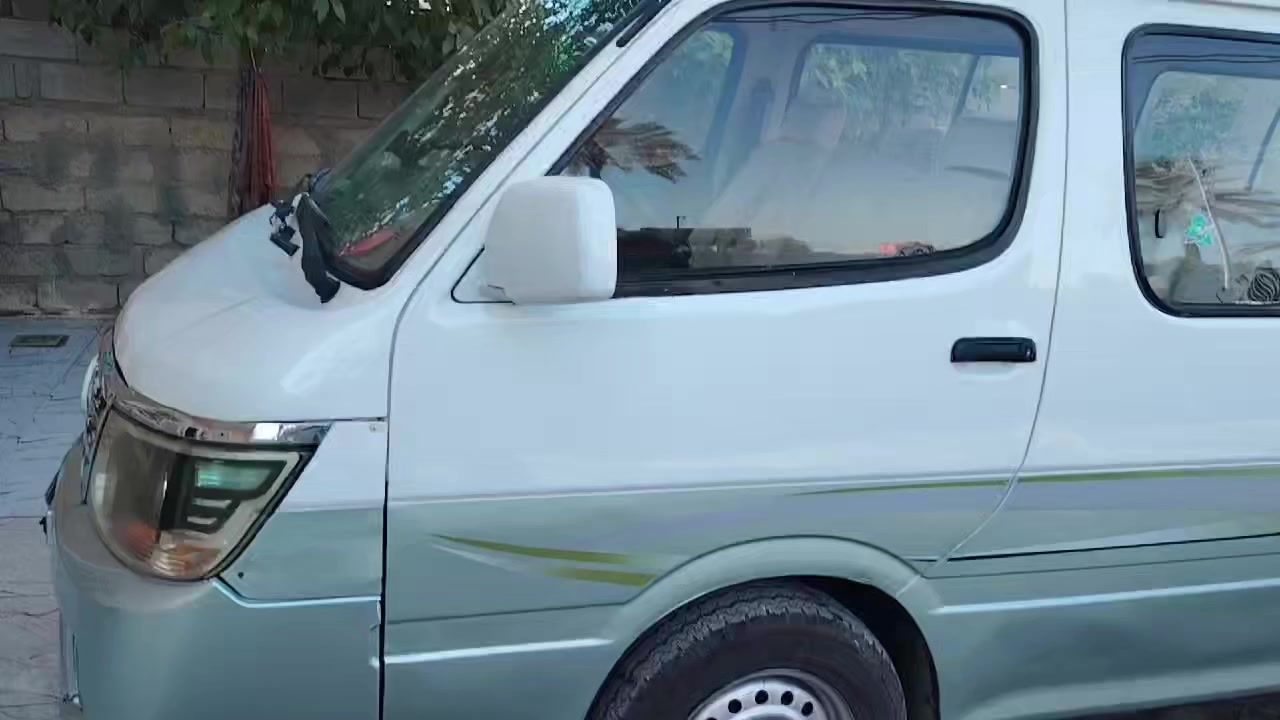 السلام عليكم جنبي للبيع كير ومحرك بلادي موديل ١٠ السعر ٦٠ وبيه مجال بسيط العنوان ديالى المقدادية هاتف ***********
