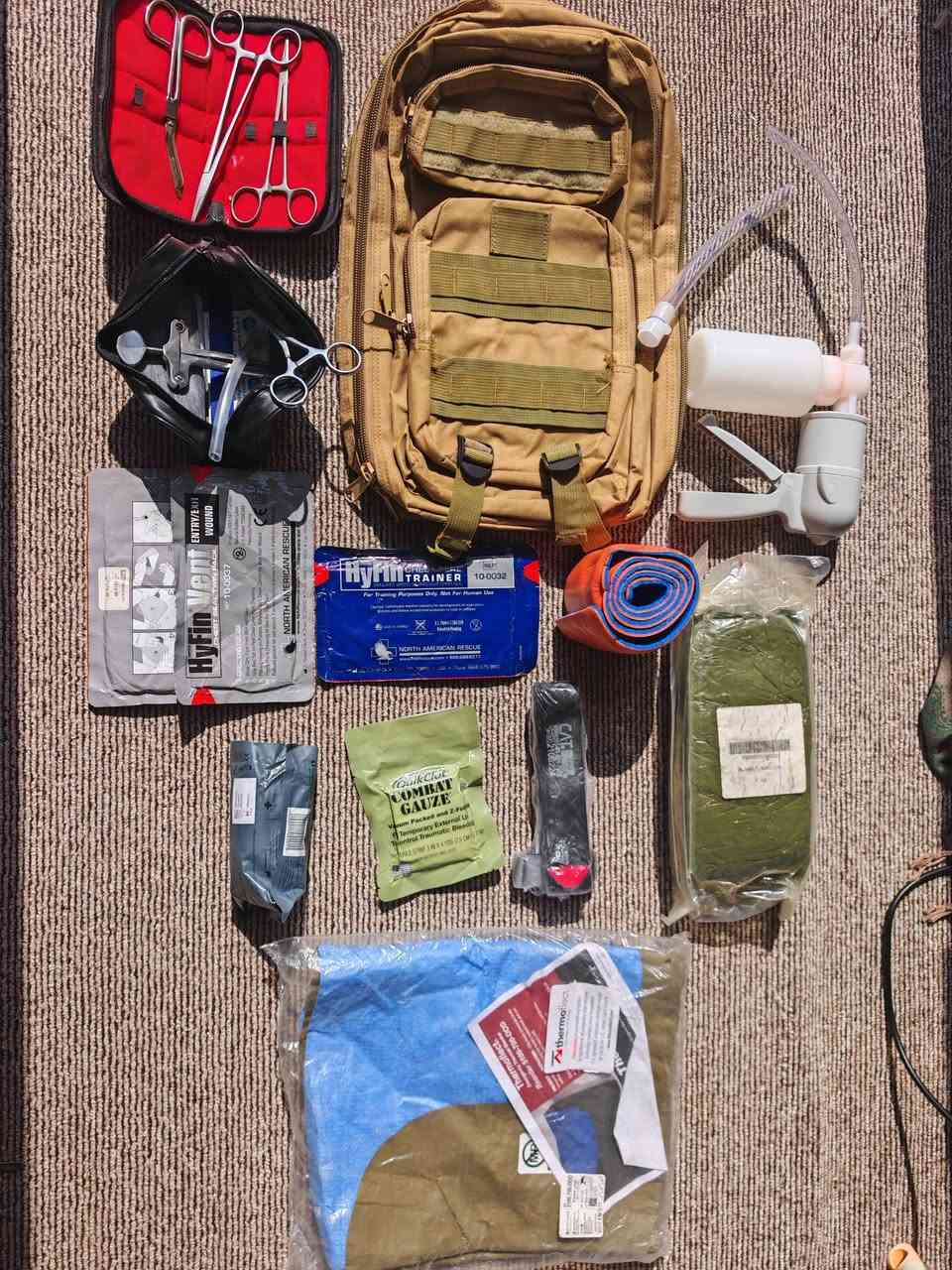 حقيبة اسعافات اولية مال طبابة كامل تجهيزات
حجم كبير
السعر: ٤٥ الف


**إذا كنت صاحب هذا الإعلان وتريد حذفه لأي سبب، رجاءا أرسل رسالة إلى الدعم الفني**