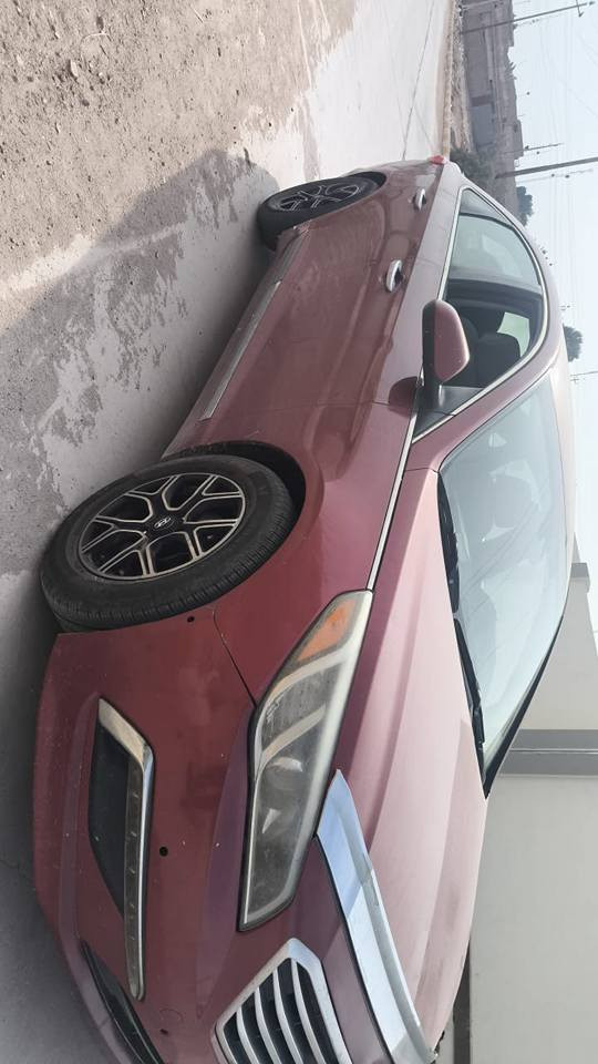 2016 وارد امريكي حره بيها باب صبغ وبيها ضربات خفيفه السياره حلوه وجاهزه من كلشي تحكم ستيرن وشاشه وسماعات ستيريو 
رقمها ذي قار الجديد مداور ثاني يوم 
كير ومحرك جاهزات 
حداديه جديده تايرات جدد السياره مال جناي 
للتواصل ***********
العنوان ناصريه ناصرية, ذي قار
