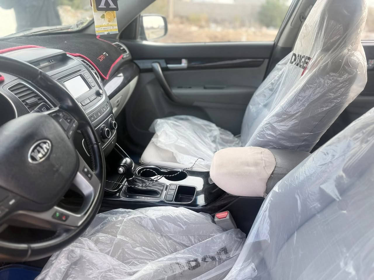 سورنتو 2015 كفاله عامه السعر 155جاهزه لسياره من كلشي***********
