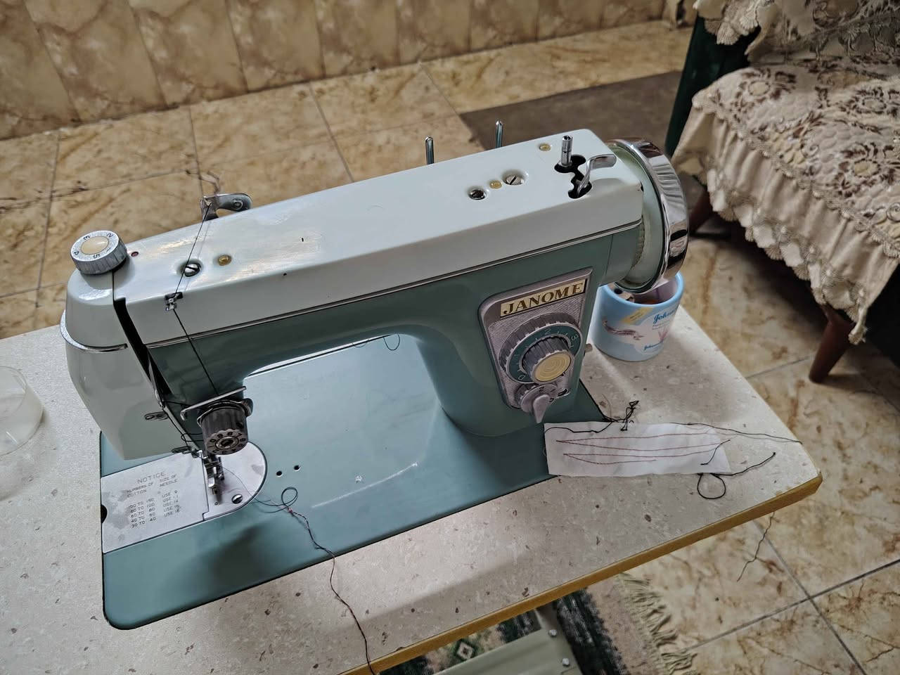 مكينة للبيع العنوان بغداد متوفر توصيل Colombo, Sri Lanka


**إذا كنت صاحب هذا الإعلان وتريد حذفه لأي سبب، رجاءا أرسل رسالة إلى الدعم الفني**