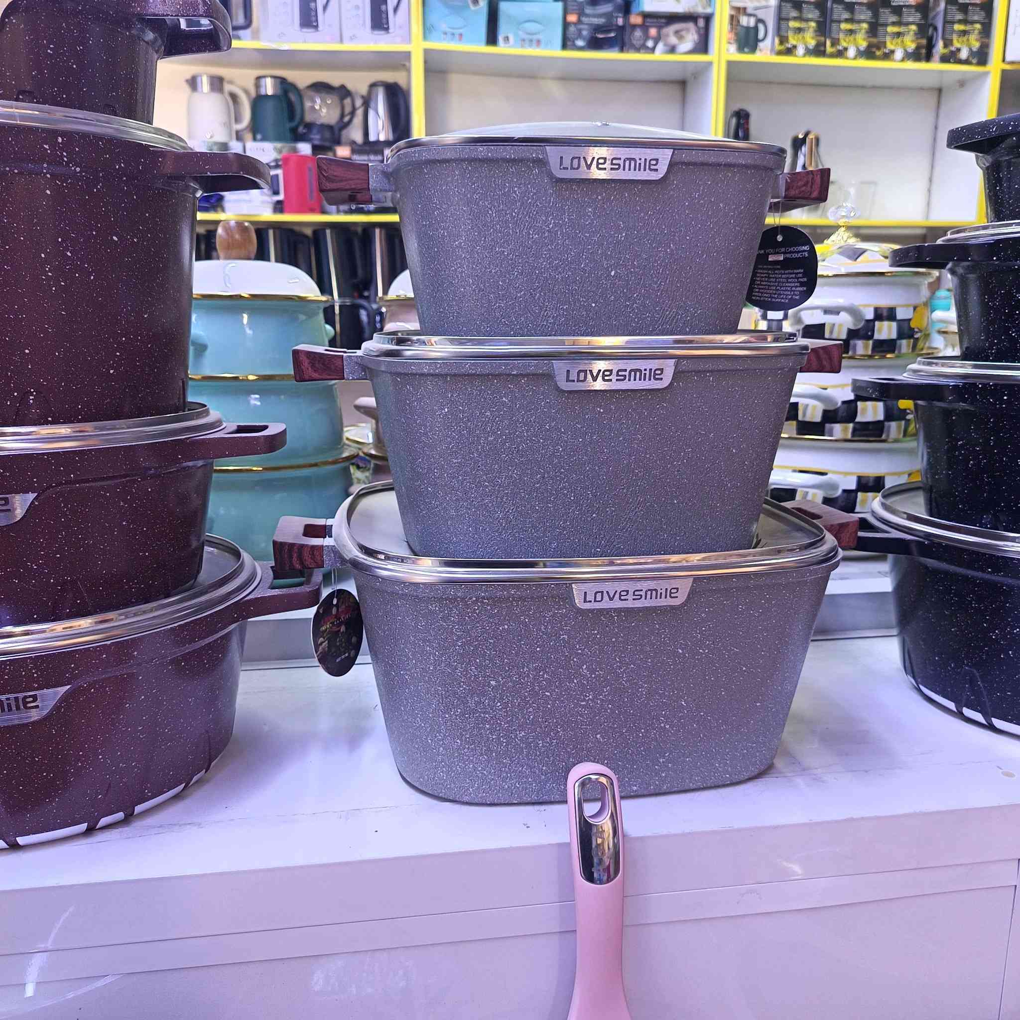 شايفين هيج جمال ودلال وماركات ونوعيات مستحيل تلكون مثلها ومثل اسعارها تحف مطبخية انتيكات روعه


**إذا كنت صاحب هذا الإعلان وتريد حذفه لأي سبب، رجاءا أرسل رسالة إلى الدعم الفني**