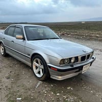 بي ام دبليو ٥٢٥ • ١٩٩٥ • گير اتو