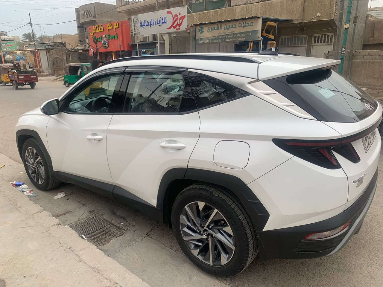 سلام عليكم
توسان 2023خليجي 

رقم أربيل  الضرر موضح بصورة طخة بسيطة 

مكاني بغداد الكمالية 

السعر 210$ وبيها مجال 

التواصل ***********
