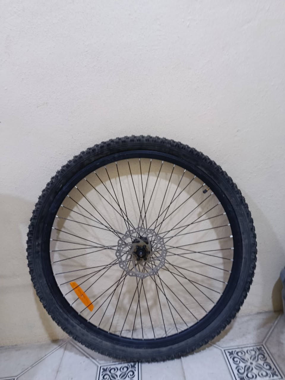 السلام عليكم
متوفر شلعه للبيع حط سعر وبل عافيه 
ويل + تاير حجم
1: (29 2.30) 48 سيم  طبعه خشنه
2 : (29 2.10 ) 36 سيم طبعه ناعمه
3: ( 2.30_27.5 )  36 سيم طبعه خشنه
بحاله نضيفه بعدهن شركه. اصليات
قرص دسك ثلاثتهم 160 
متوفر توصيل جميع المحافظات 
📍📋


**إذا كنت صاحب هذا الإعلان وتريد حذفه لأي سبب، رجاءا أرسل رسالة إلى الدعم الفني**