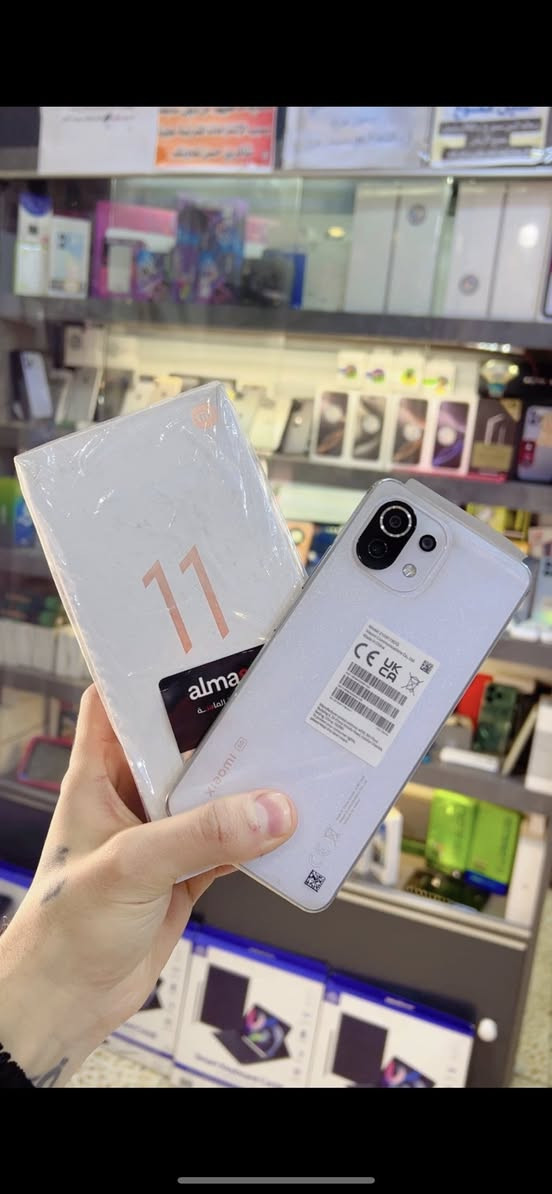 السلام عليكم شاومي 11 لايت ذاكره 256 عشوائيه 8 دبل خط الجهاز جديد ركز جديد غير مستخدم تجي للمحل وتفتحه بيدك سعره 225 الف قفل كامل هو وملحقاته عنوان المحل بغداد المشتل شارع الجامع او المطبك واليريد اجهزه غيره عندي جديد ومستخدم وبيع وشراء ***********
