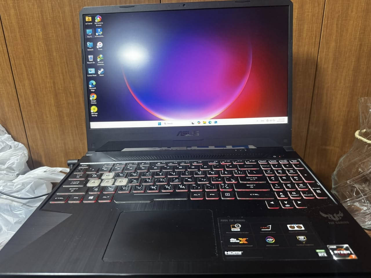 * جهازك ASUS موديل TUF Gaming FX505DV
المعالج AMD Ryzen 7 3750H
    4 أنوية / 8 خيوط
    تردد يصل إلى 4.0GHz  
* كرت الشاشة:
‏    NVIDIA GeForce RTX 2060 6GB  
* الشاشة: 15.6 انج
‏    Full HD 1920×1080
    حتى H144z
* لوحة مفاتيح:  مضيئة RGB
* الرام:
    غالباً 16GB DDR4
    وقابل للترقية حتى 32GB  
* التخزين:
‏    SSD NVMe سريع512
* الوزن:
    حوالي 2.2 كغم  
* البطارية:
‏    48Wh تقريباً  
للبيع بسعر ٧٥٠ الف وبيه مجال بسيط مكاني بغداد المنصور ***********
