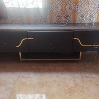 ميز بلازمه • ميز طعام • ٣ كراسي كونتر