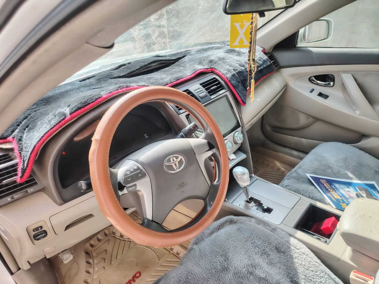 كامري ٢٠٠٩ صلاح الدين مكفولة ماعدى بالهلال جدا بسيط  مراوس او بيع سعر ١١٢
*********** مكانها سامراء
