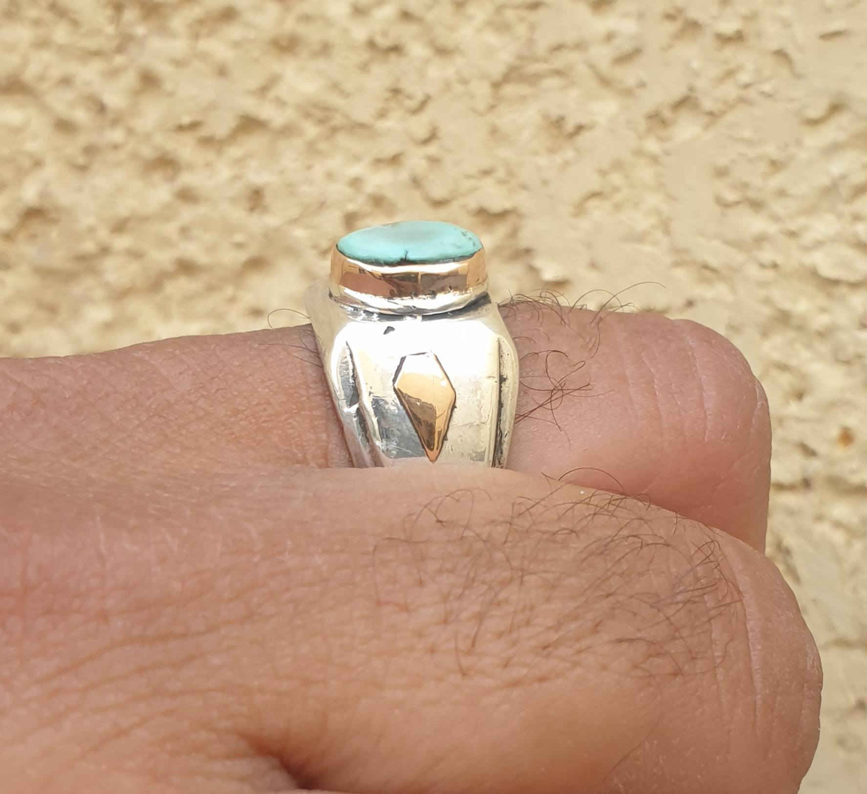 لبيع او مراوس خاتم فيروزي داير وجوانب ذهب السعر خاص مكاني ناصرية


**إذا كنت صاحب هذا الإعلان وتريد حذفه لأي سبب، رجاءا أرسل رسالة إلى الدعم الفني**