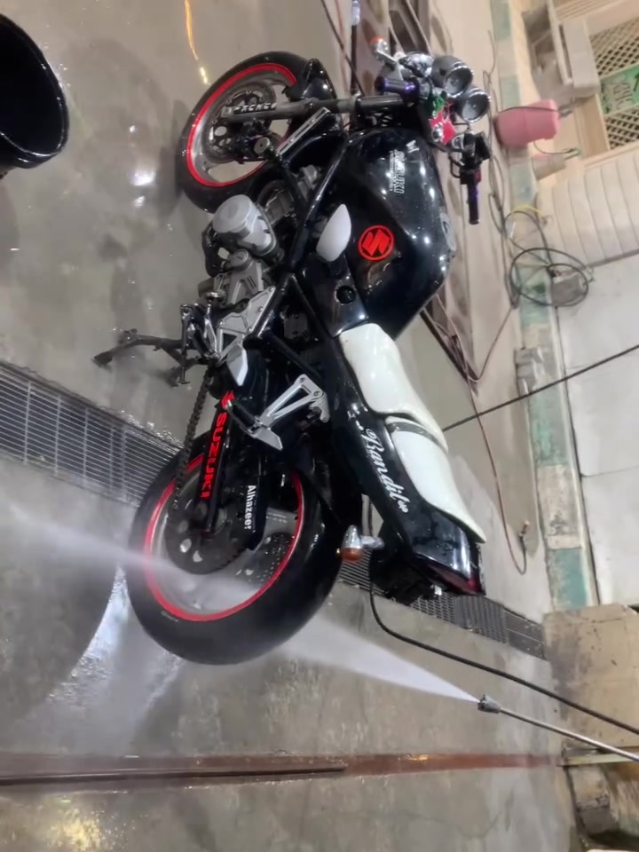 بطح باندا ربع اوراق كامله للبيع سعر ٨٠٠ مكان ميسان


**إذا كنت صاحب هذا الإعلان وتريد حذفه لأي سبب، رجاءا أرسل رسالة إلى الدعم الفني**