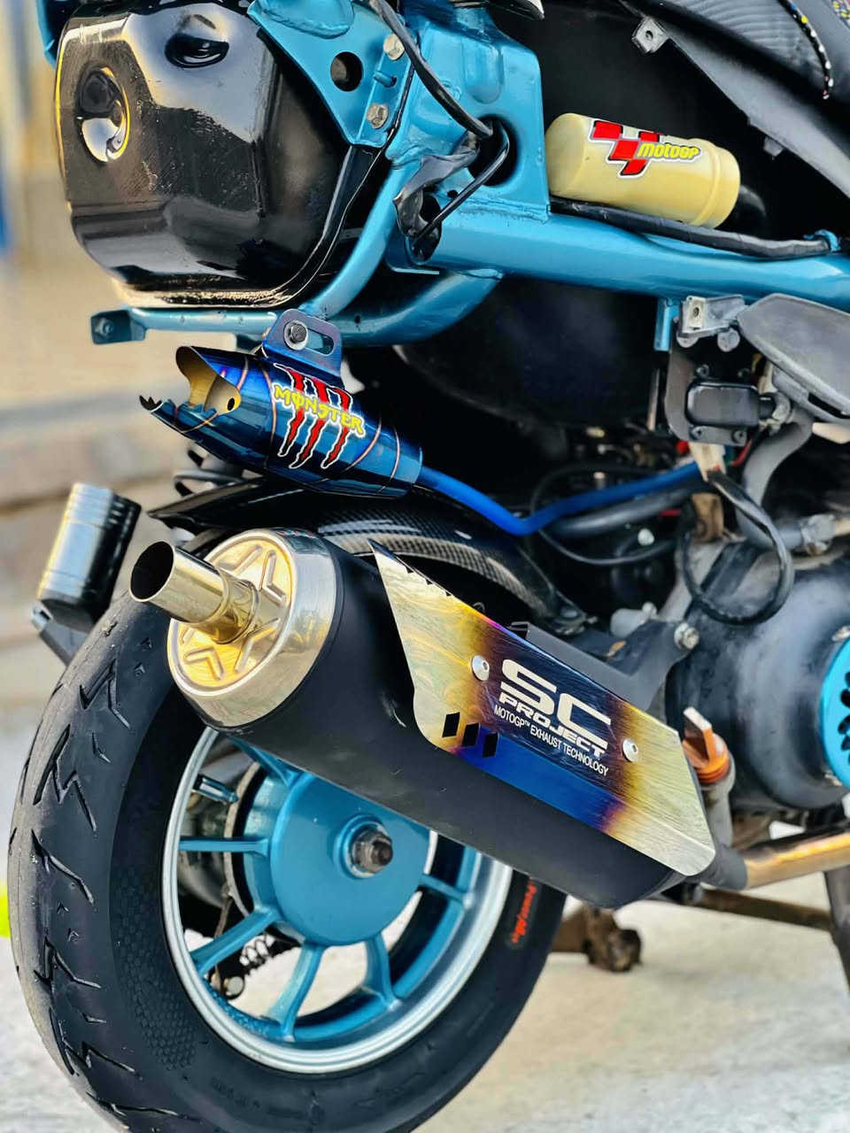 ماكس عدله للبيع ✈️🔥
صلـي على محمد وال محمد🪬🧿
صلـي على محمد وال محمد🪬🧿
.
 للبيع أو مراوس بنامه 27 أو 26💫🔥✈️
مزوعه تزويد🔥✈️
1-قبق عنبار بطل ذهبي
2-قبق فلاوين ازرق
3-صالنصه SC💥
4-باخره 
5-شيال راجع كروم رصاصي🪽
6-ستان سبع اللوان
7-دبل رياضي رصاصي ابو البطل
8-چاملق خلفي كاربون فايبر
9-غلاف كشن 
10-يدات رياضي جلاتين اسود 
11- بريكات رياضي برتقالي
12- كاعيه
13-وياله رياضي مشيف ازرق + رصاصي
14-صوندات اللوان
15- بوشه 49
16- مديل 2006✅
17-صبغ شاصي ازرق🦋
18- كفرات صفاحيات موجودات
19-سبايدر جلاتين رياضي اسود 
20- كهربائيات شغاله كامله
21-دشبول شغال كامل
22-دراجه شلعه ومعدل ما شـاء اللَہ 🔥
🛑📞مكان مسيب💫🪽
السعر 800الف🙅🏻‍♂️بيها مجال.......؟
الرقم ***********🛑📞
