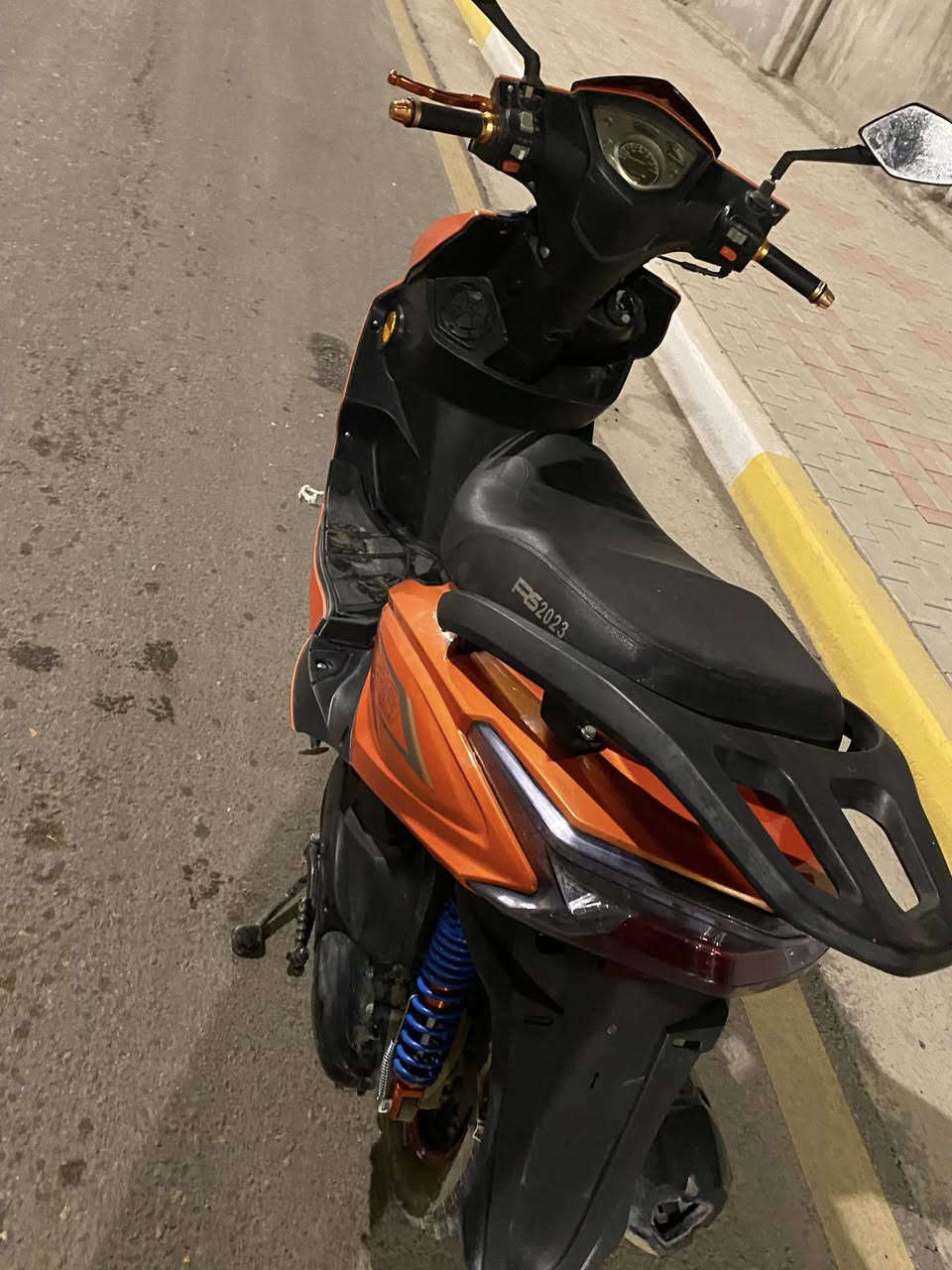 دراجة سكنس باندا صارلهة كم شهر من نازلة من المعرض مكينة ما مفتوحة ولا شخط بيهة نضافة ١٠٠ بل ١٠٠ نكرة سلف العنوان كربلاء حي الحسين سعر 550 الف الرقم ***********
