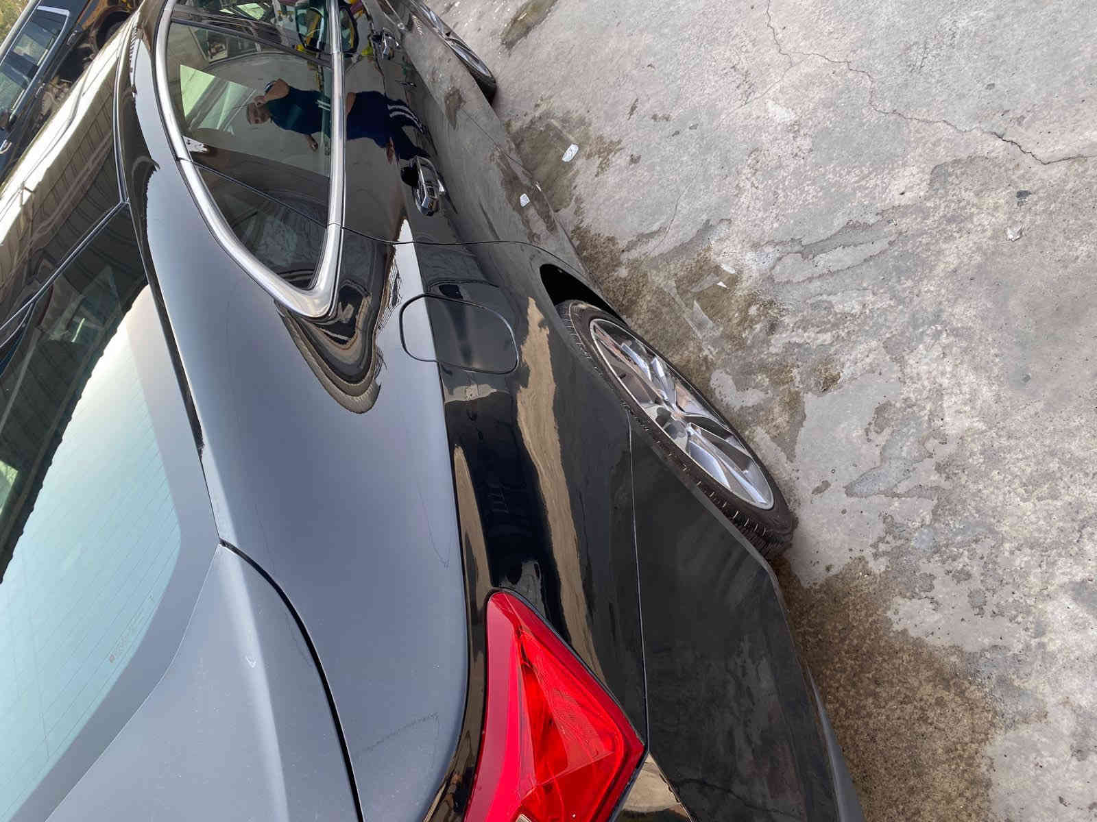 السلام عليكم بدون رقم 
شوفرليت ماليبو 2023 فئة LT بدون رقم  بدون ايرباك  مبدل باب نفس اللون وبيه بارد 
المواصفات : بانورما /حساس خلفي بلادي /بصمة تشغيل / تشغيل عن بعد / كرسي كهرباء / تحكم ستيرن / شاشة كبيرة / تدفئة كشنات / رادار امامي / اطفاء ذاتي / بلوجكتر LED / ويل كب بريمر / قطعتين تبريد / مانع انزلاق / بلوتوث / اواكس / USB / محرك 1500 T
عدد المسافة 28000الف ميل 
السعر 149ورقة
للتواصل والاستفسار : ***********
