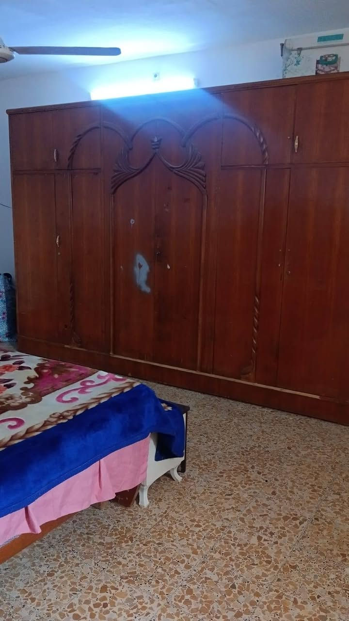 السلام عليكم غرفه نوم 6قطع صاج اصلي تكمه توصا العنوان بغداد الشعب السعر 400تجتاج صبغ  غرفه ضخمه بيع مستعجل لغرض النتقال


**إذا كنت صاحب هذا الإعلان وتريد حذفه لأي سبب، رجاءا أرسل رسالة إلى الدعم الفني**