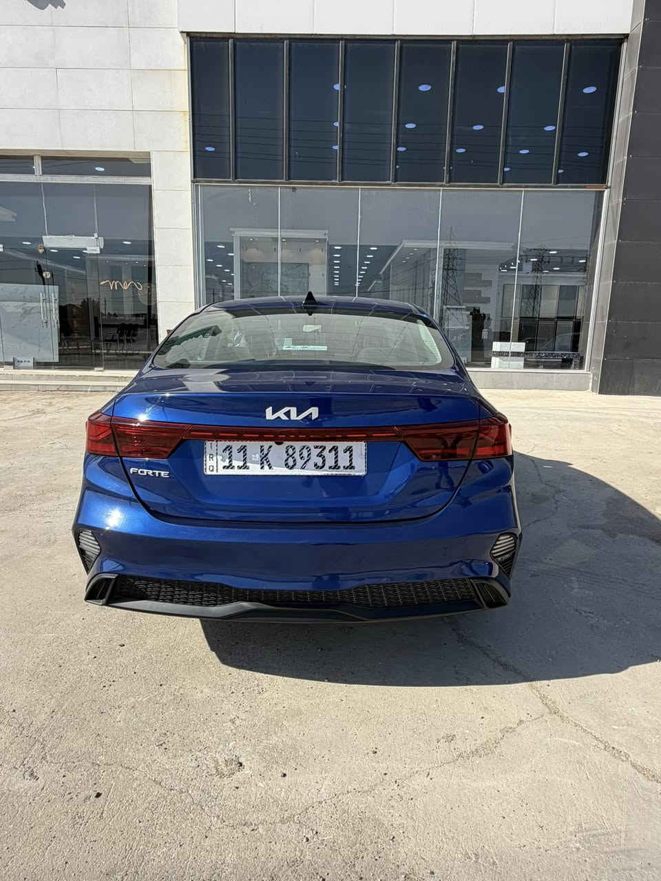 السلام عليكم 🫡 
فورتي وارد امريكي 
مديل 2023 
ماشيه 40 
مكينه كير دواخل كفاله السياره بدون صبغ بدون تبديل
حادث بسيط . دعاميه فقط حاله حال الكلين 
لا رصعات لا شخوط 
بدون ايرباك 
رقم بغداد. تحويل نفس اليوم 
نص فول سياره 
شاشه رادارات تحديد مسار 
توقف ذاتي  ٣ انضمه قياده 
اجه بيه جهاز من امريكه مال سرقه 
وتشغيل عن بعد. بلادي 
سياره حيل جديده احلى من الصور بهواي 
السعر 155 وبيه مجال بسيط 
المكان بغداد الامين الثانيه 
***********
