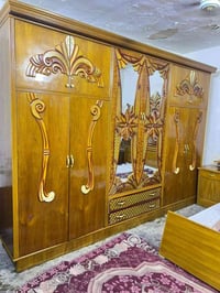 غرفه اخشاب للبيع نضيفه 6ابواب ملحق نضيفه مديل حديث الزاويه كنتوريه ضهر...